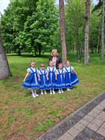 Наши воспитанницы с танцем "Россия - Матушка" на "Параде дошкольных войск"! Наши воспитанницы с танцем "Россия - Матушка" на "Параде дошкольных войск"!.