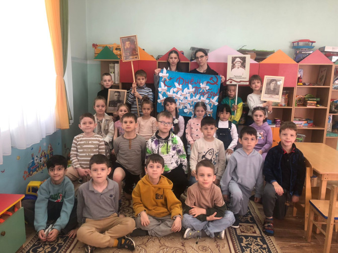 Стенгазета ко Дню Победы! Стенгазета ко Дню Победы!.